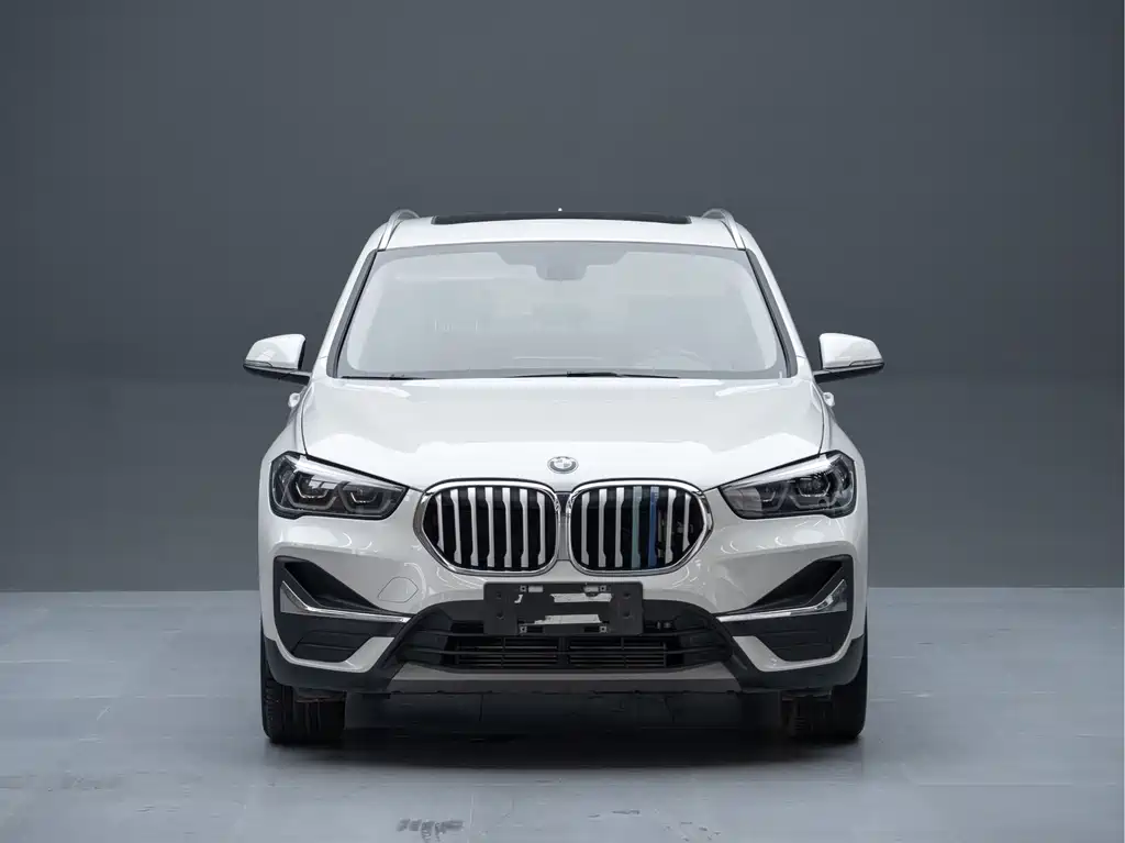 BMW X1 2022 — фото 5