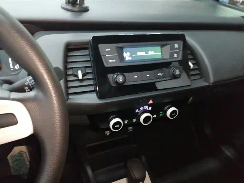 Honda Fit 2023 — фото 13