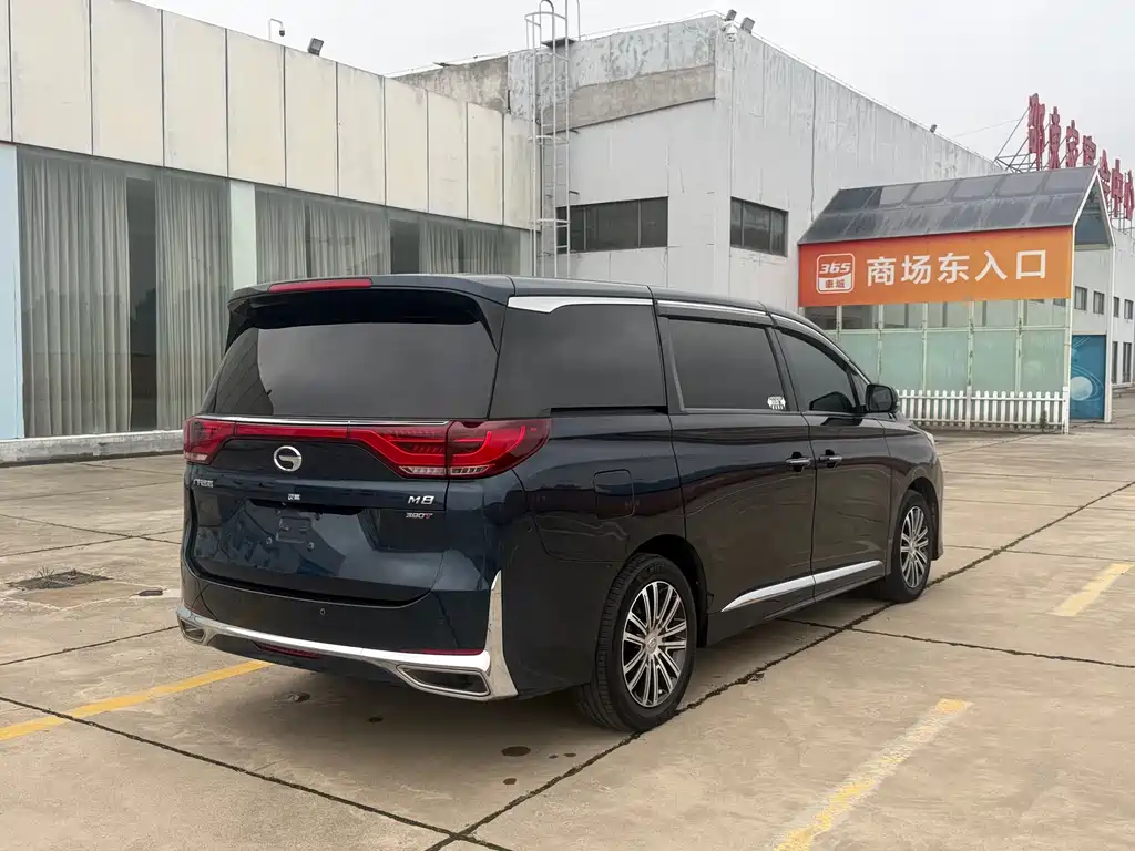 GAC Motor Trumpchi M8 2022 — фото 5