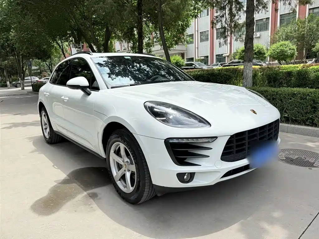 Porsche Macan 2018 — фото 9