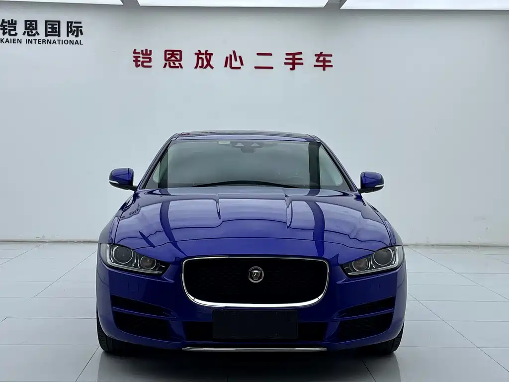 Jaguar XEL 2019 — фото 2