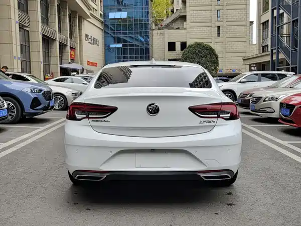 Buick Regal 2020