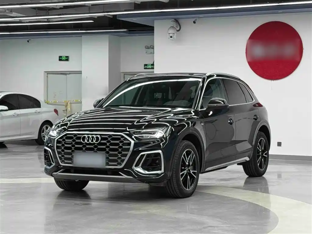 Audi Q5L 2023 — фото 9