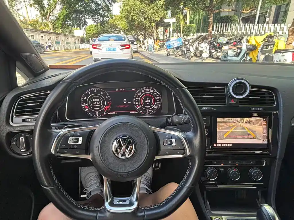 Volkswagen Golf 2016