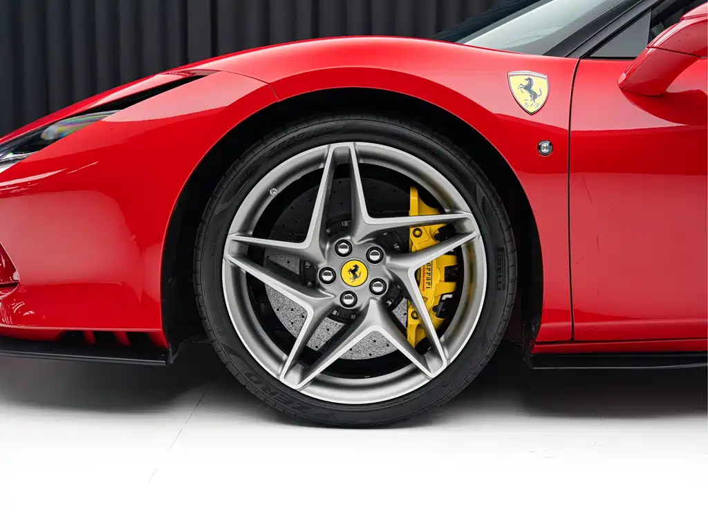 Ferrari F8 2022 — фото 6