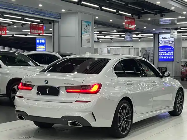 BMW 3 Series 2020