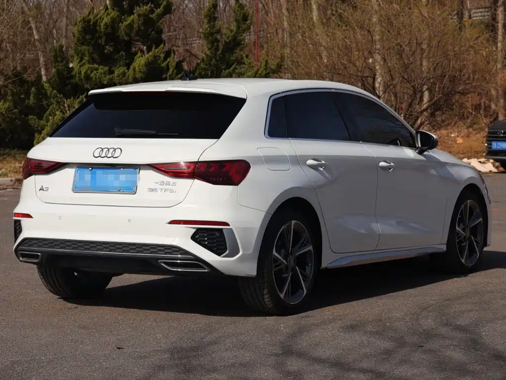Audi A3 2022 — фото 6