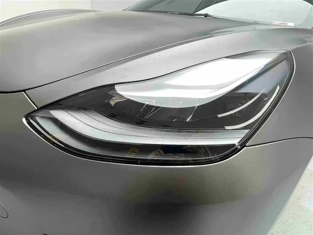 Tesla Model 3 2021 — фото 15