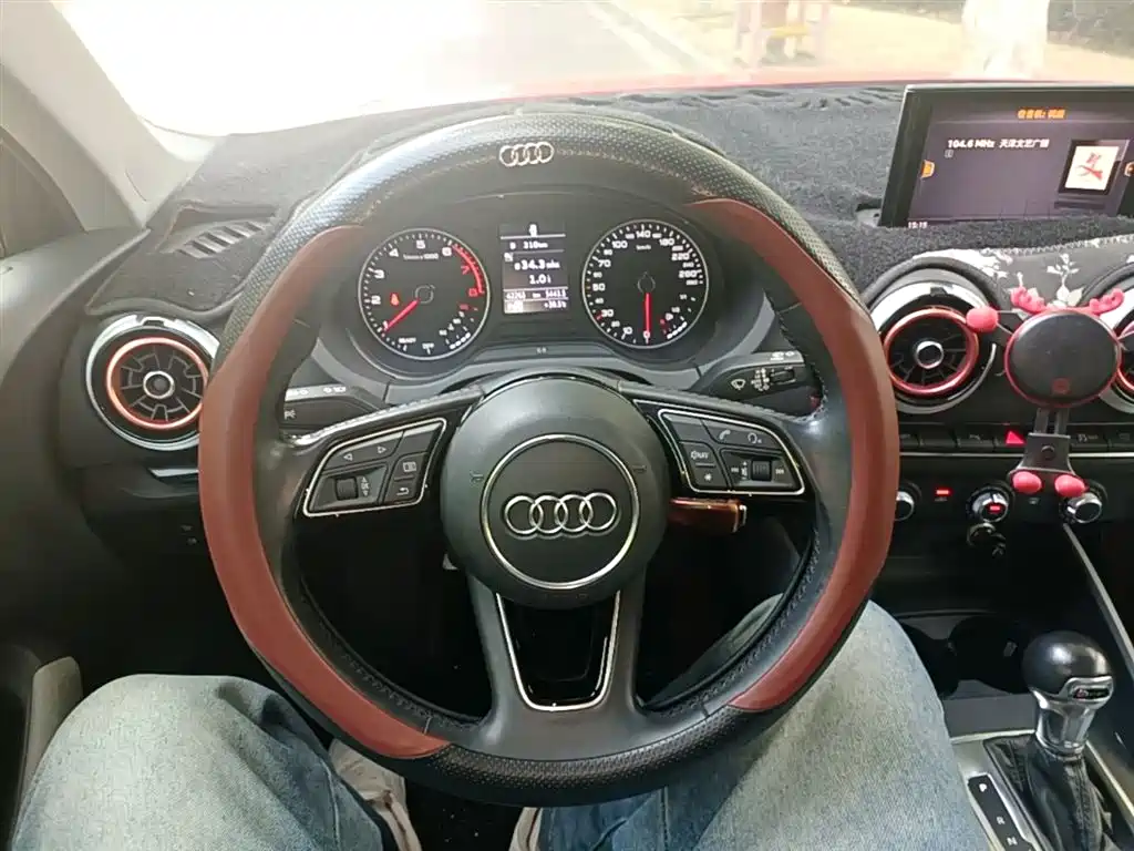 Audi A3 2018 — фото 11