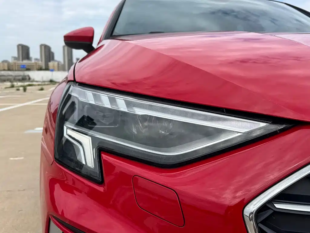 Audi A3 2022 — фото 10