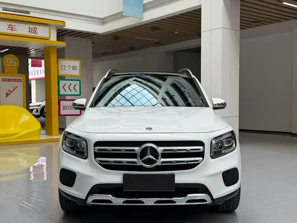 Mercedes-Benz GLB 2020 — фото 2