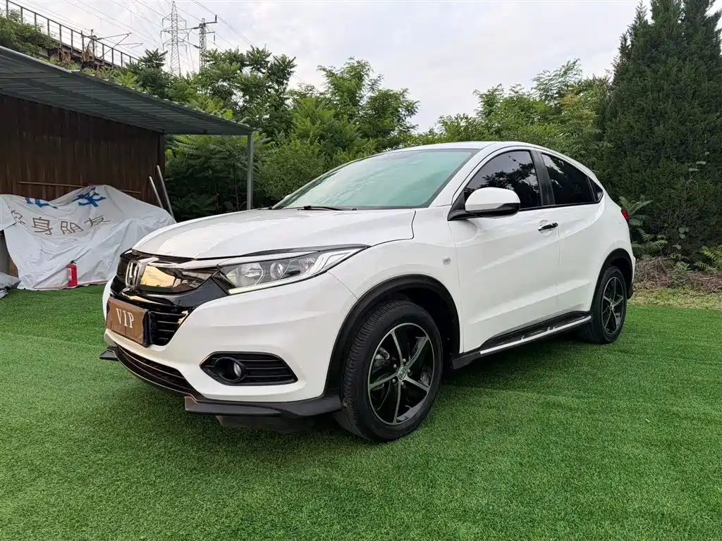 Honda Vezel 2022 — фото 1