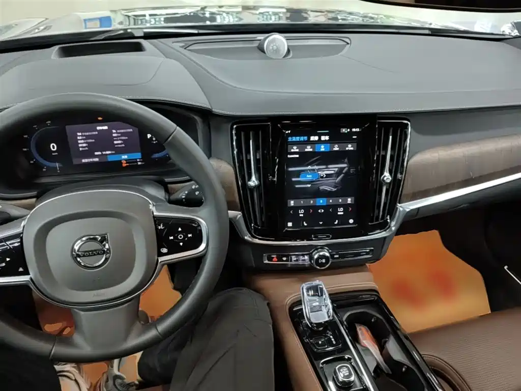 Volvo S90 PHEV 2024 — фото 10