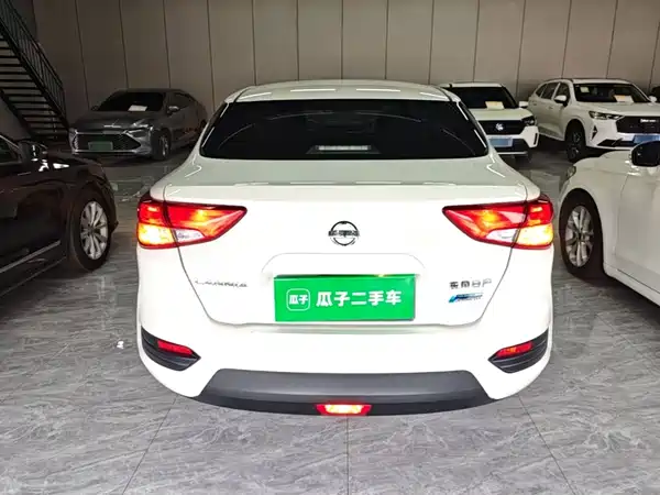 Nissan Bluebird 2019