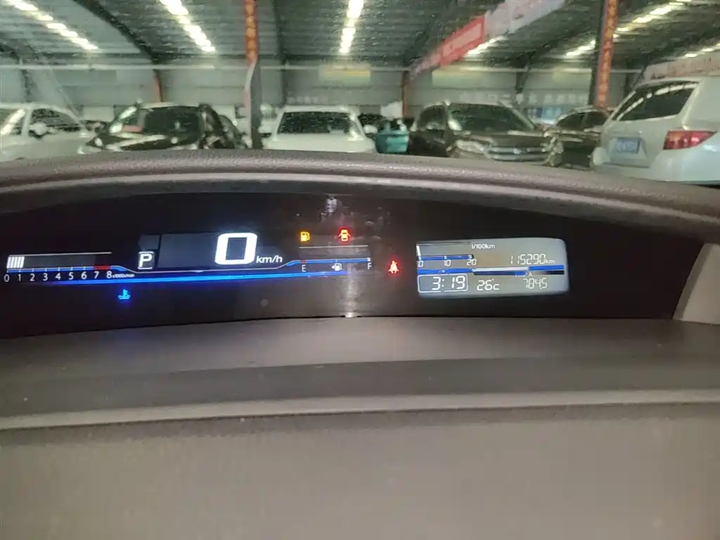 Honda Jade 2015 — фото 12