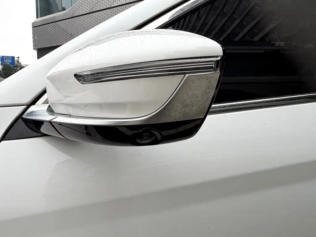 Jetour X70 PLUS 2025 — фото 10