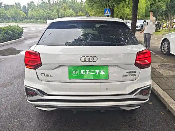 Audi Q2L 2022