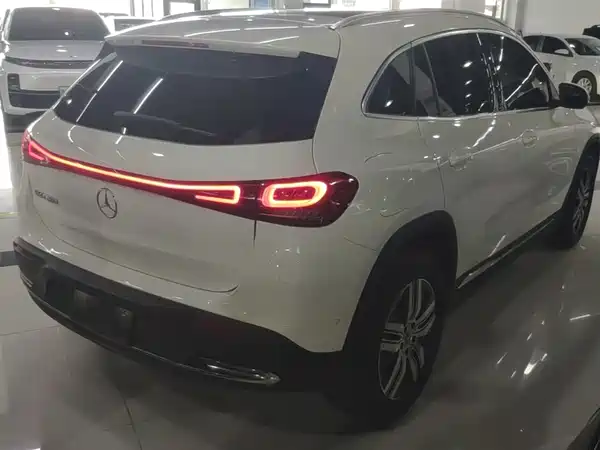 Mercedes-Benz EQA 2022