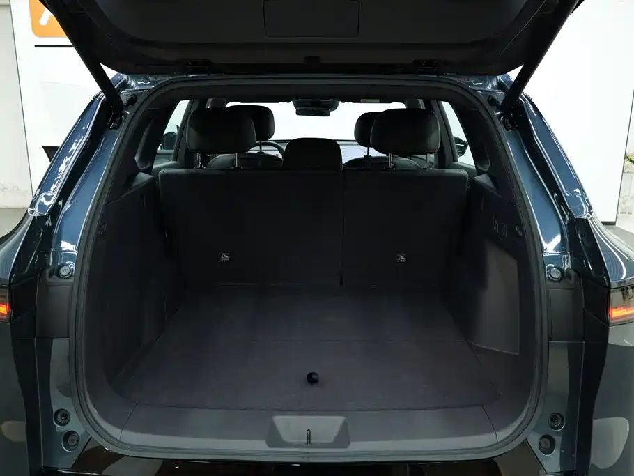 Nissan NX8 2026 — фото 11