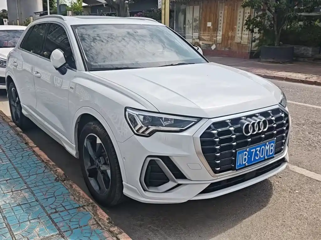 Audi Q3 2023 — фото 3
