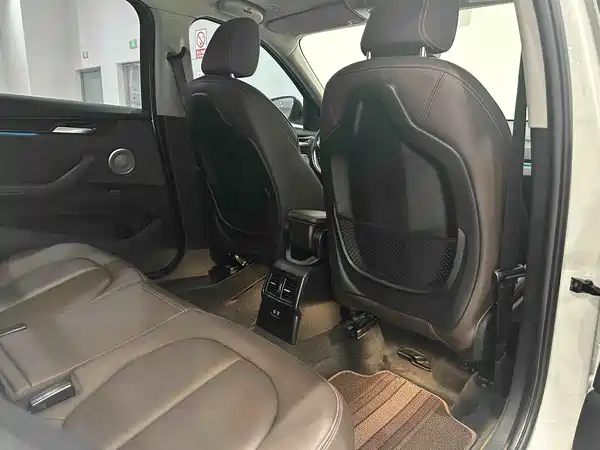 BMW X1 2023
