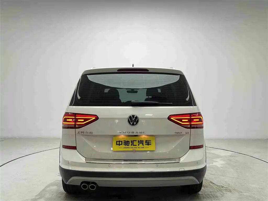 Volkswagen Touran 2021 — фото 19