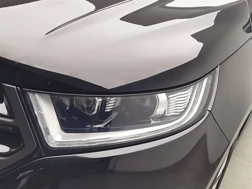 Ford Edge 2019 — фото 7