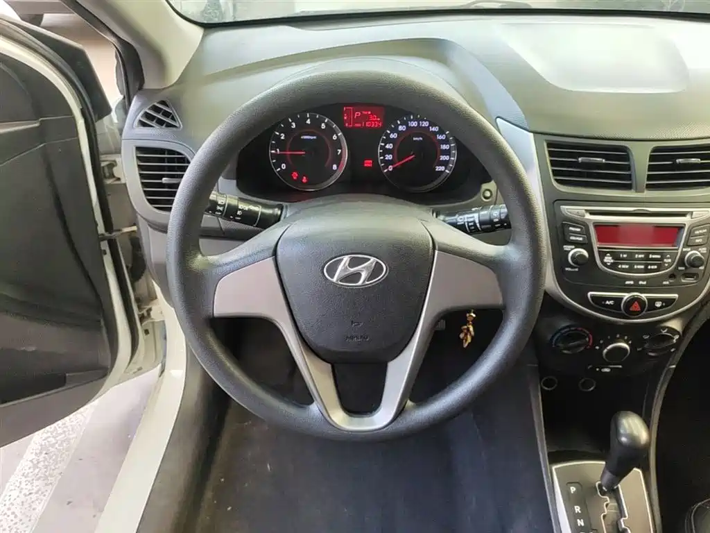 Hyundai Ruiyi 2016 — фото 11