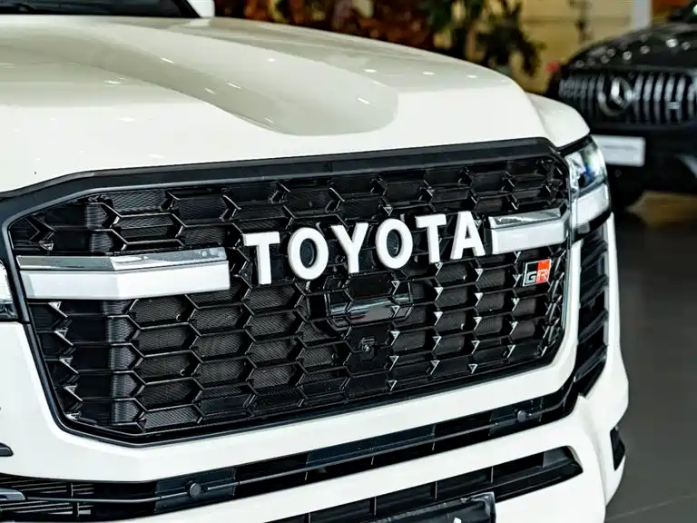 Toyota Land Cruiser 2024 — фото 10