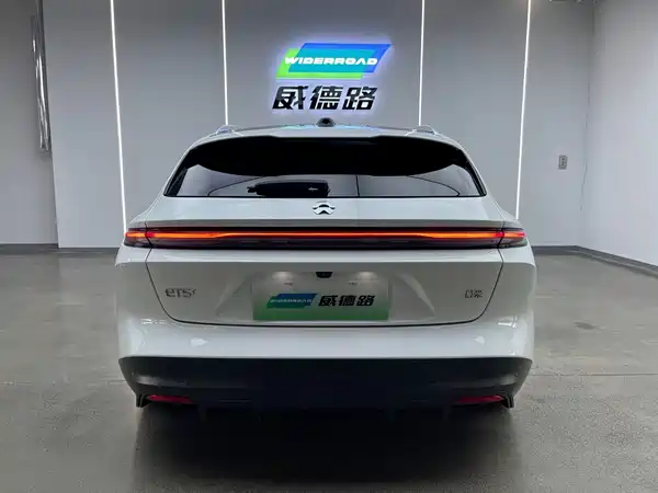 NIO ET5T 2025