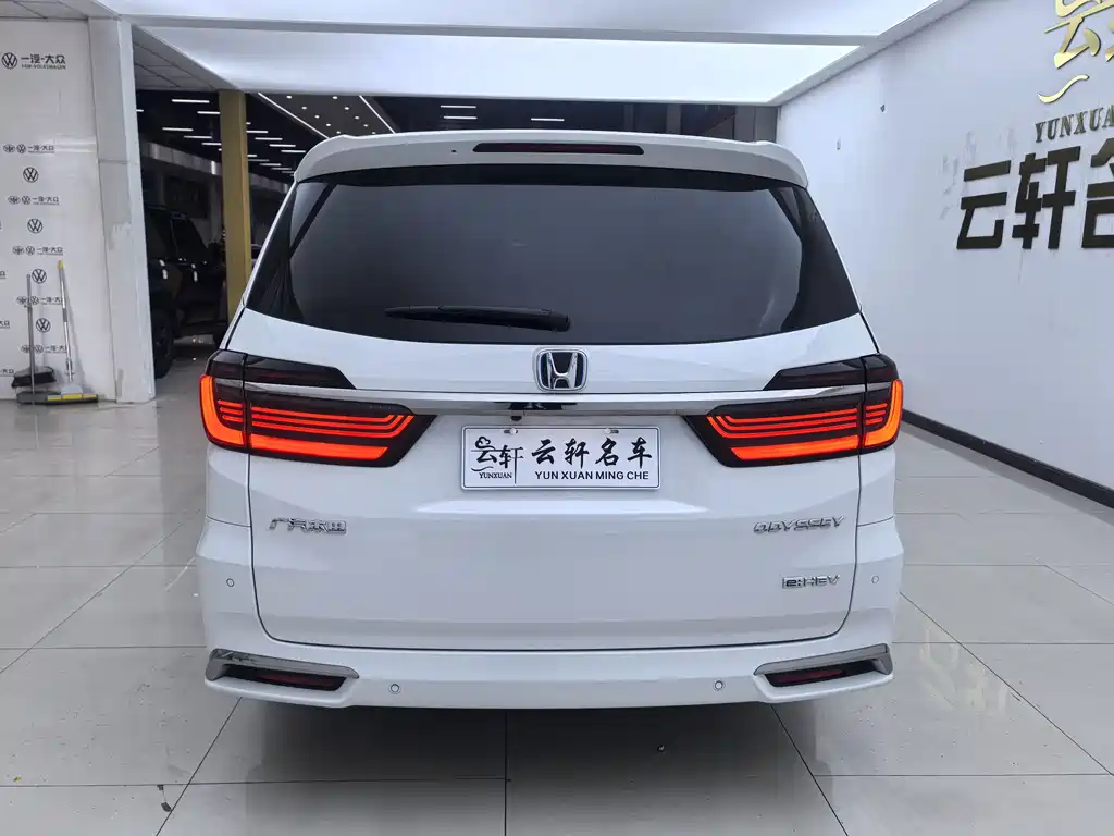 Honda Odyssey 2023 — фото 10