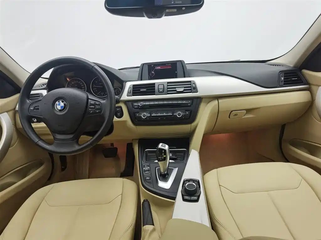 BMW 3 Series 2015 — фото 5
