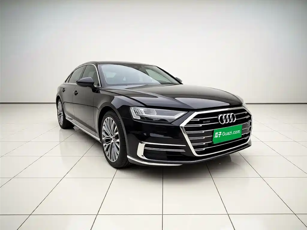 Audi A8 2019 — фото 3
