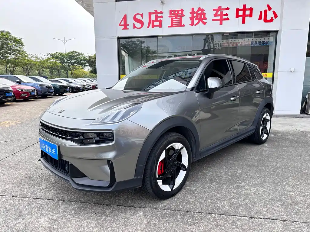 Lynk & Co 06 EM-P 2023 — фото 1