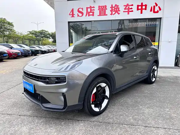 Lynk & Co 06 EM-P 2023