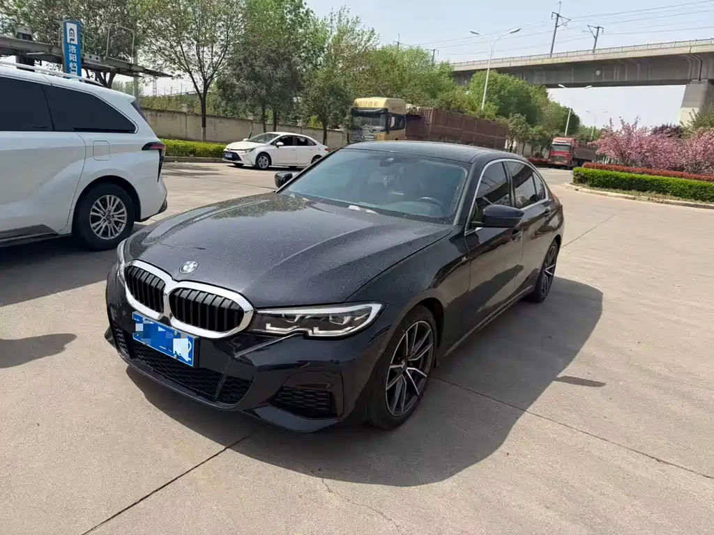 BMW 3 Series 2021