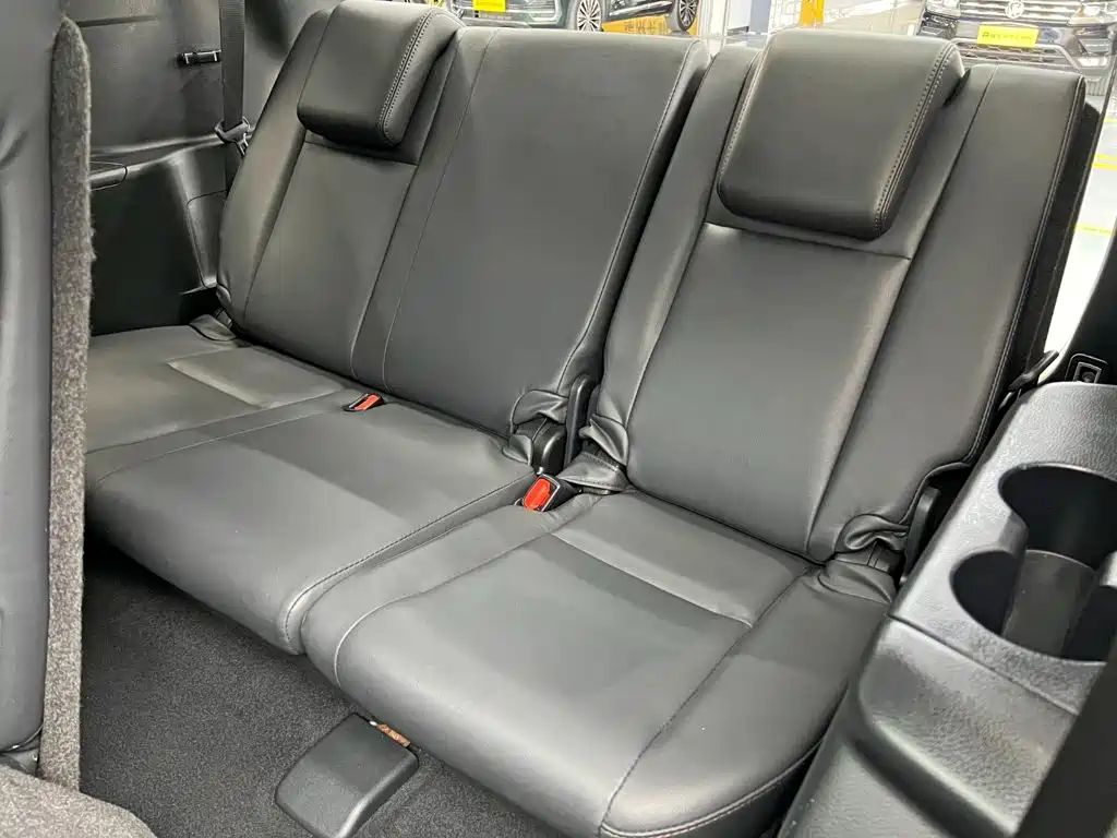 Toyota Highlander 2017 — фото 17