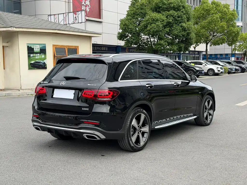 Mercedes-Benz GLC 2022 — фото 5