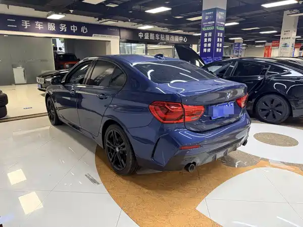 BMW 1 Series 2021