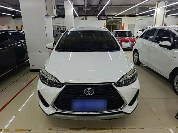 Toyota Yaris L 2020