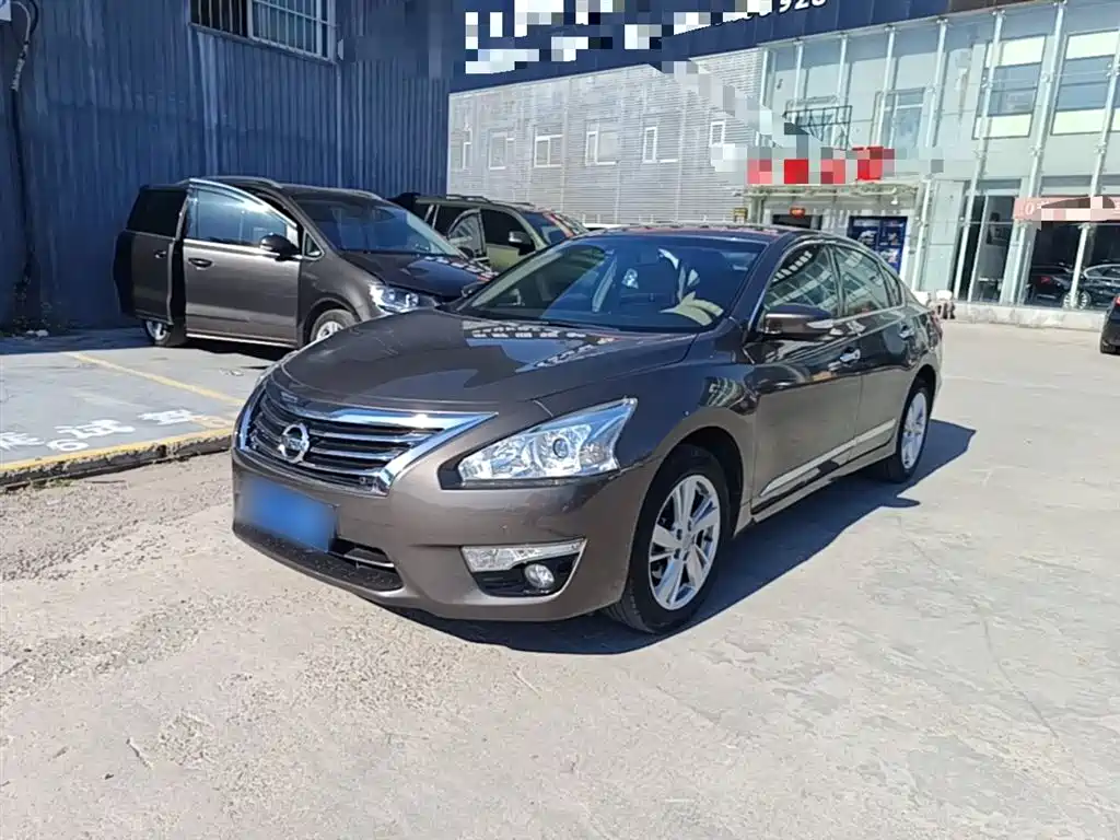 Nissan Teana 2015