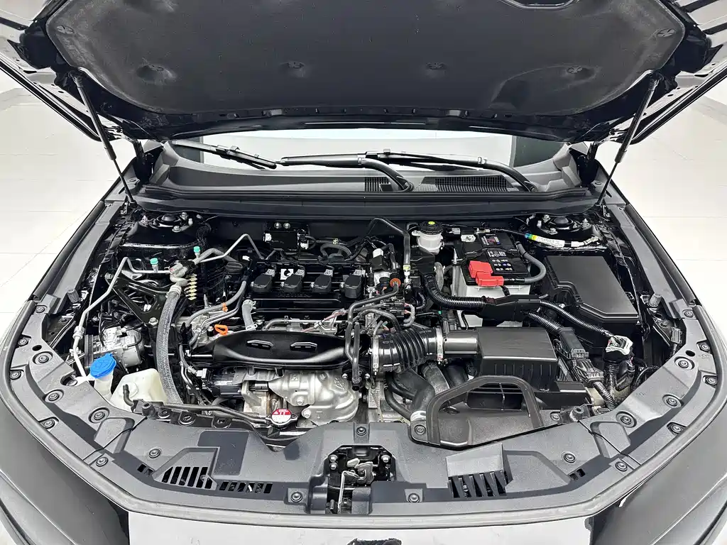 Honda Accord 2024 — фото 17