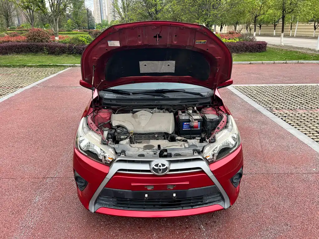 Toyota Yaris L 2016 — фото 16