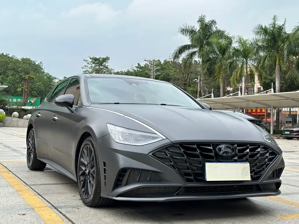 Hyundai Sonata 2022 — фото 3