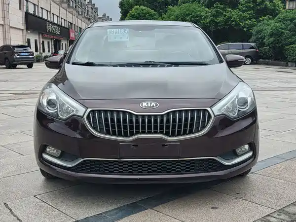 Kia K3 2013