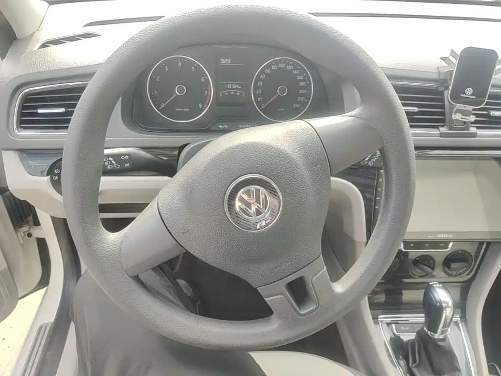 Volkswagen Gran Lavida 2015 — фото 11