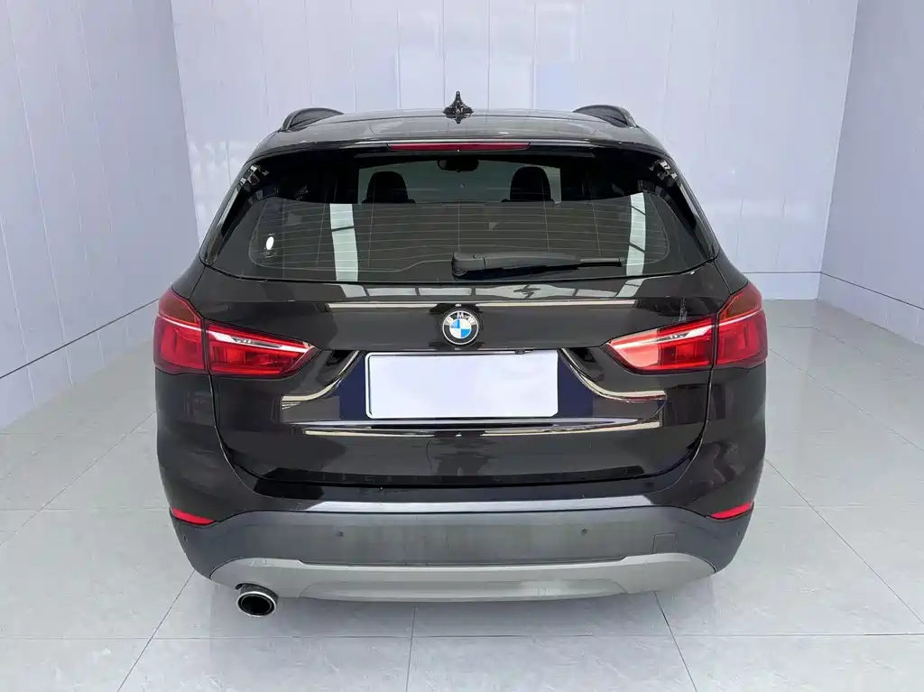 BMW X1 2016 — фото 4