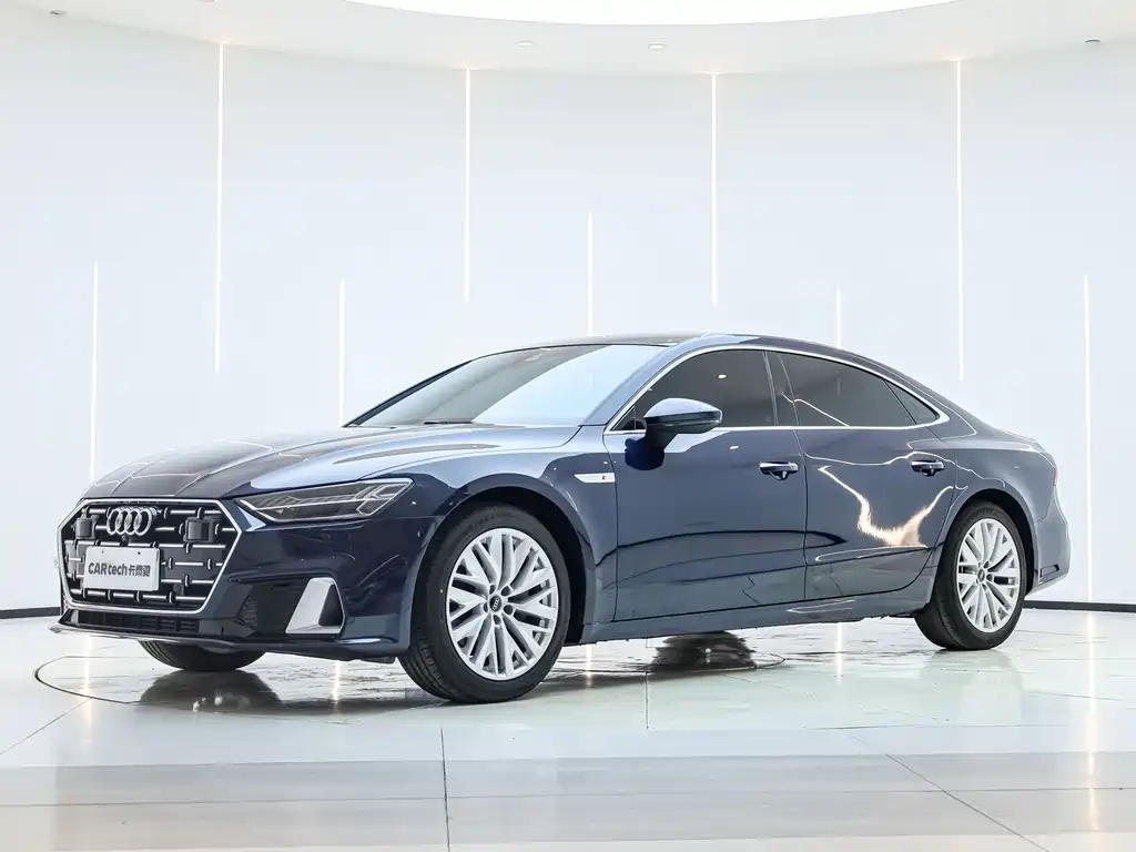 Audi A7L 2024 — фото 1