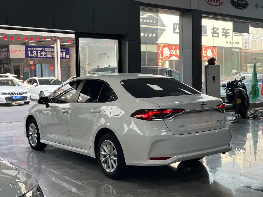 Toyota Corolla 2022 — фото 14