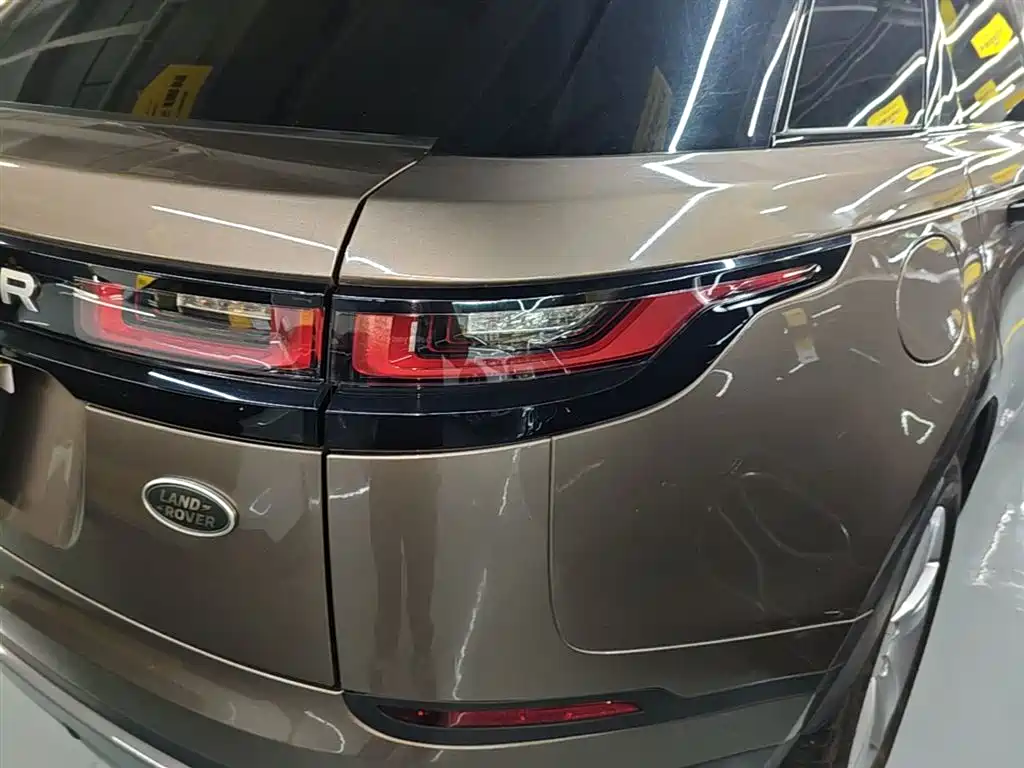 Land Rover Velar 2018 — фото 8